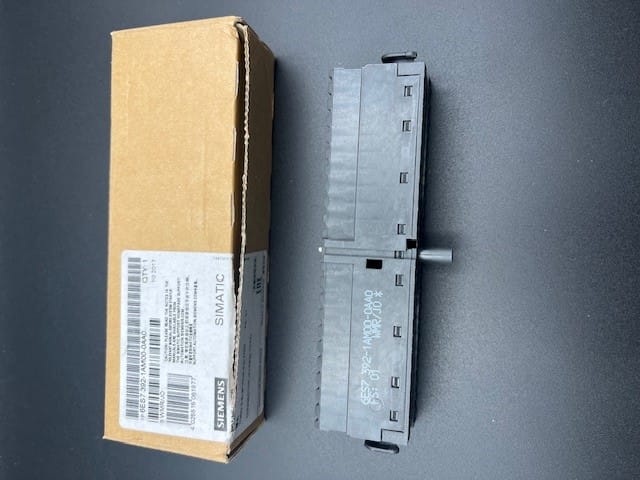 6ES7392-1AM00-0AA0 – Siemens, Accessories, Front Connector