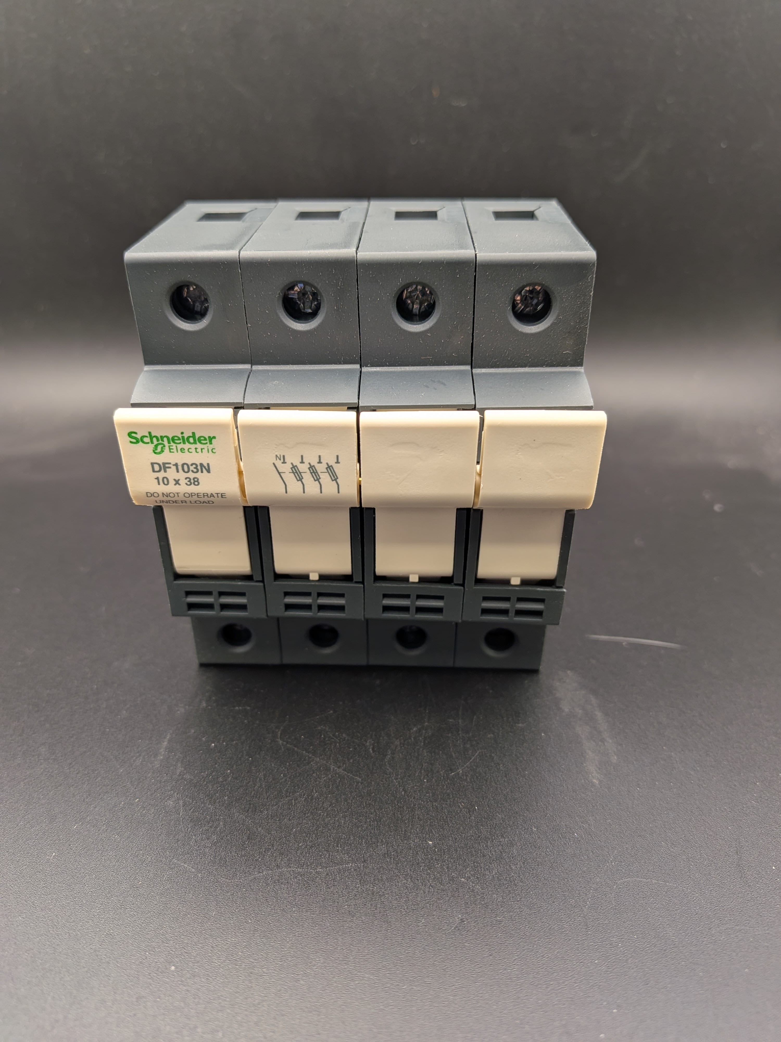 DF103N – Schneider Electric Fuse carrier TeSys DF, 3P+N 32A, fuse size 10×38 mm