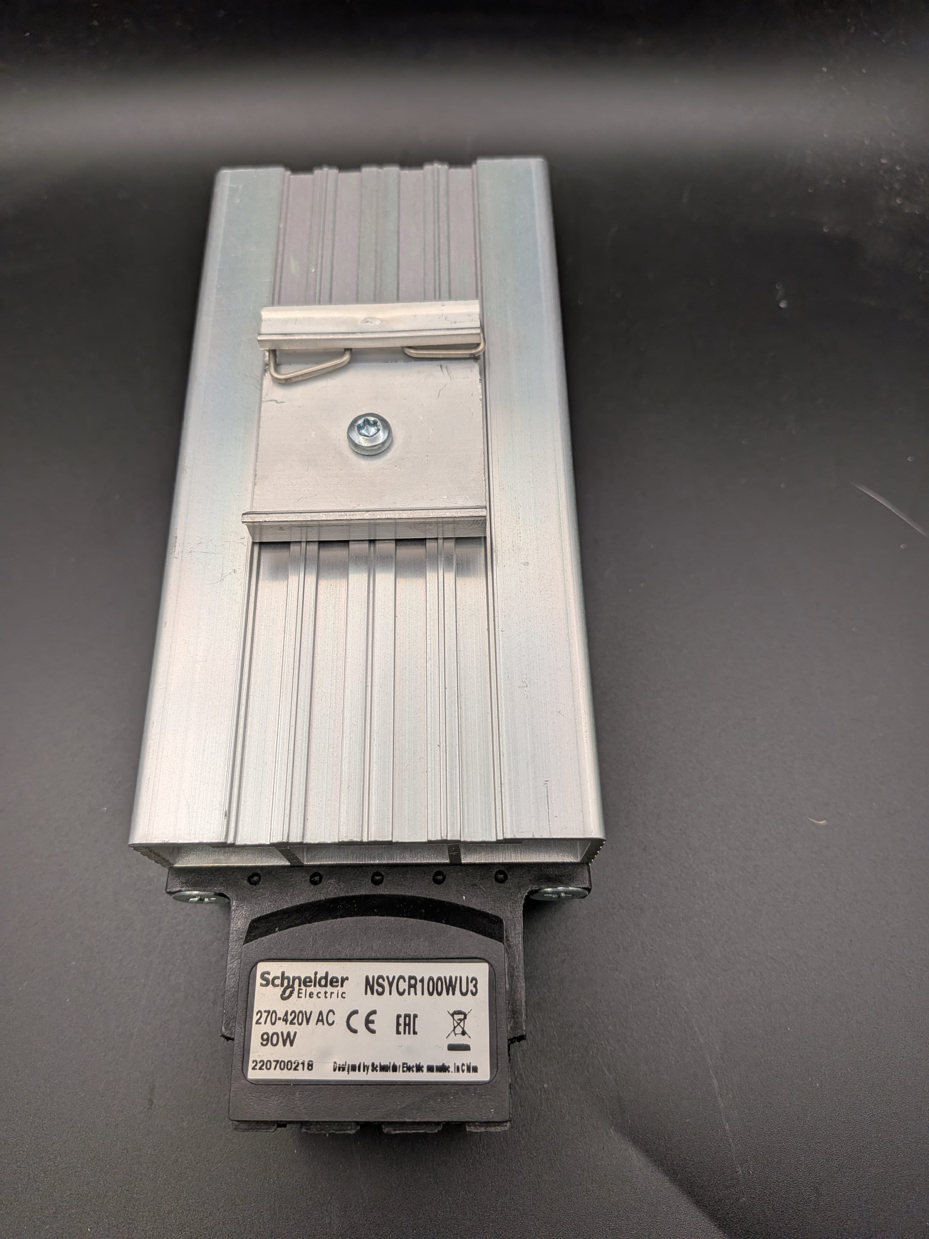 NSYCR100WU3 – Schneider Electric ClimaSys PTC heating resistance 100W 270-420V
